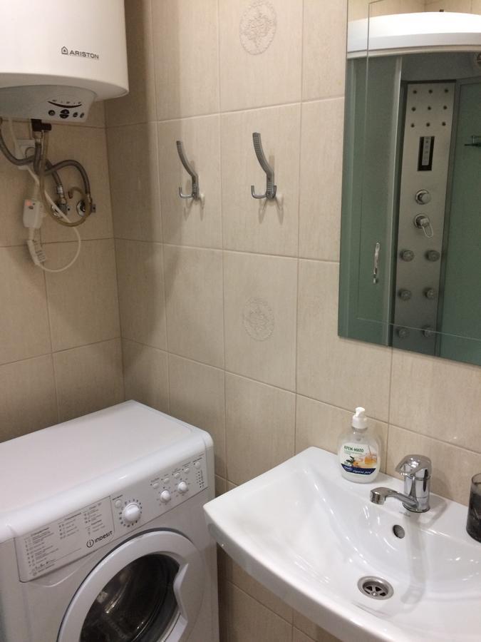 Cozy Apartment Near The Airport "Kyiv" Екстериор снимка